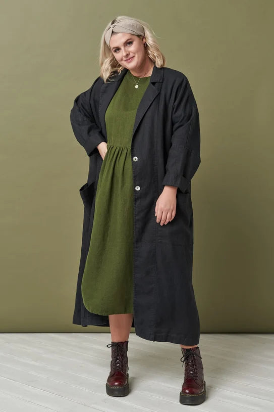 The Nikan Linen Kimono Coat