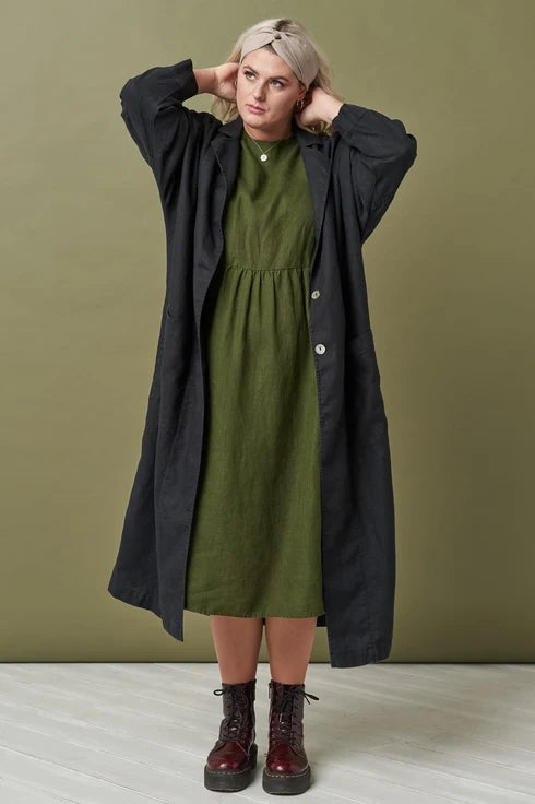 The Nikan Linen Kimono Coat