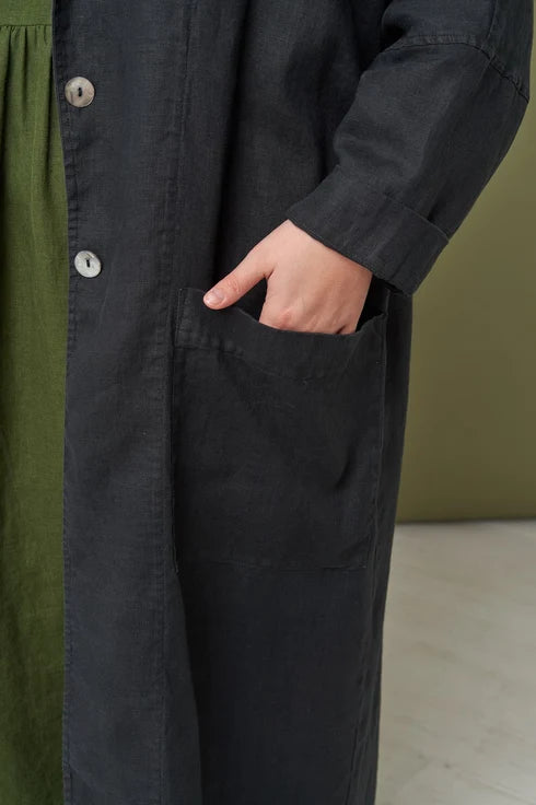 The Nikan Linen Kimono Coat