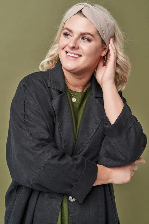 The Nikan Linen Kimono Coat