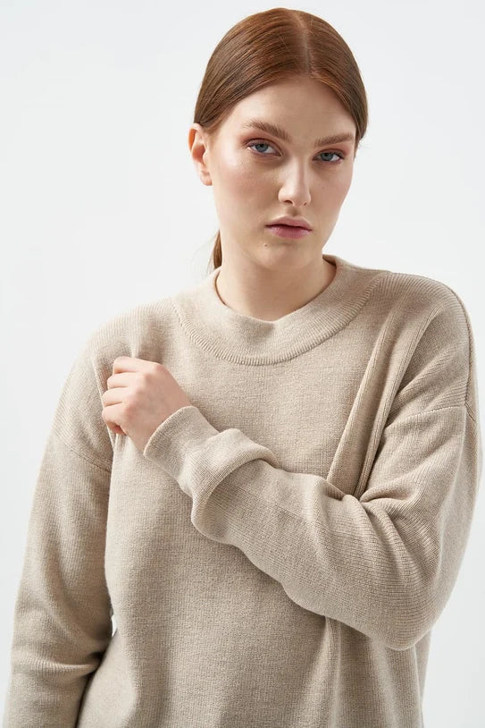 The Flow Merino Wool Sweater – Sand