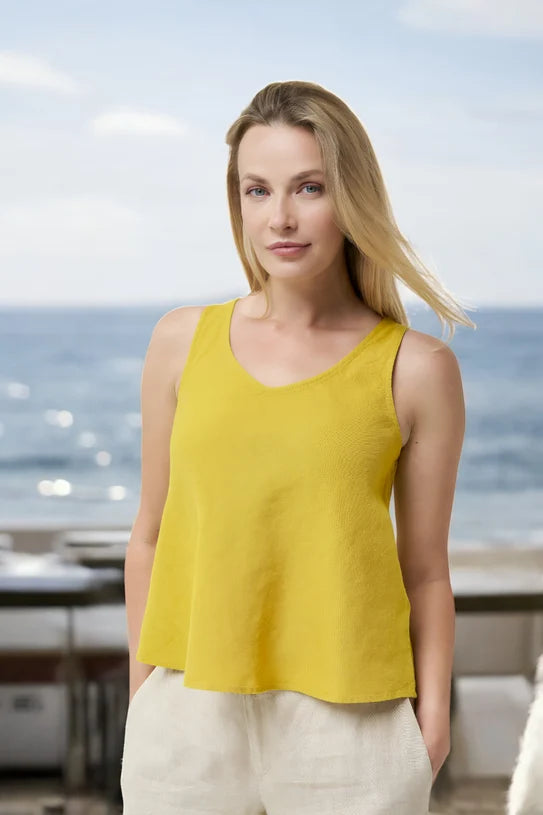 The Kim Cropped Linen Blouse